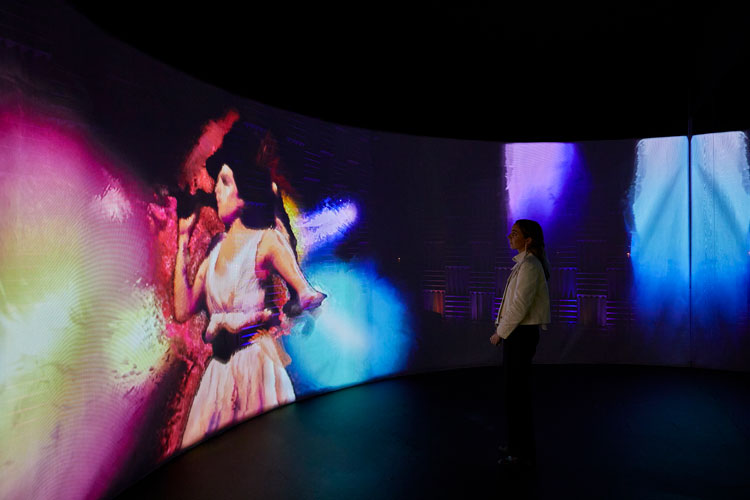 Design Museum’s new exhibition offers “intimate connection” with Amy Winehouse